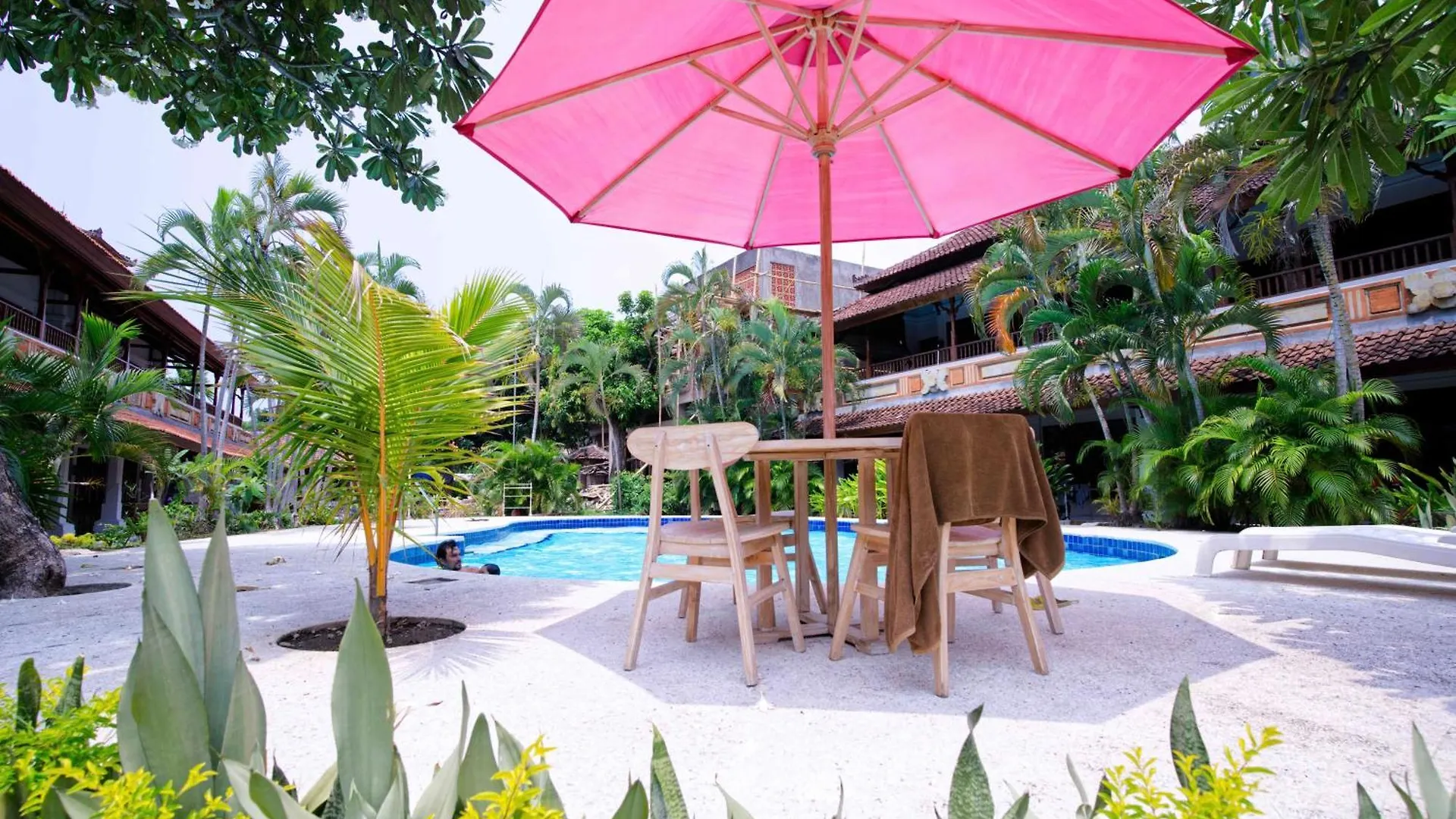 Uns Hotel - Bali Legian   Legian (Bali)