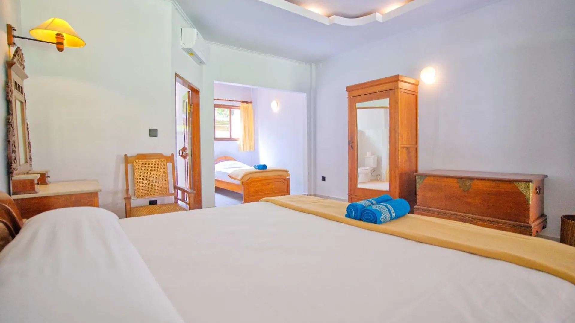 Uns Hotel - Bali Legian
